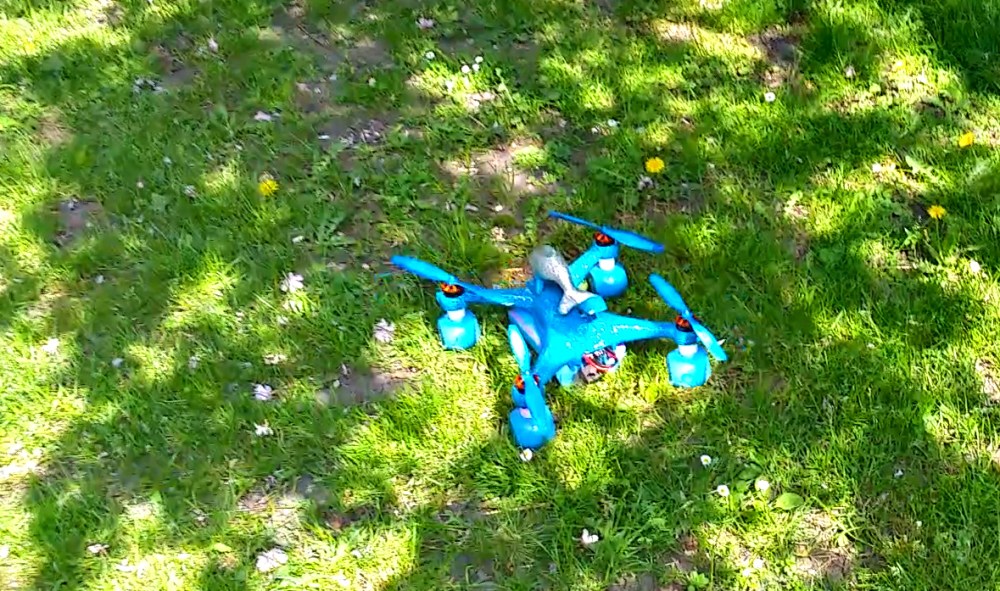 The Wave is splashing 02